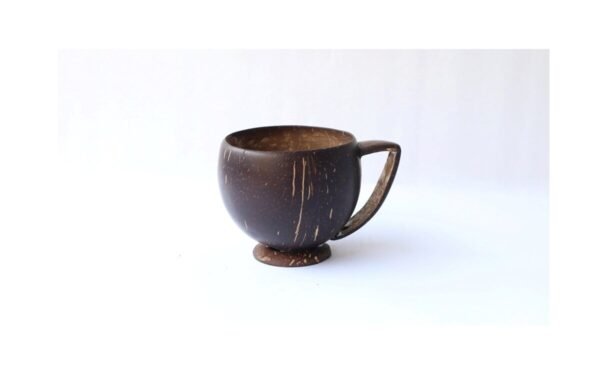 Handmade Coconut Shell Tea Cup – Eco-Friendly Natural Drinkware for Tea and Coffee - Image 2